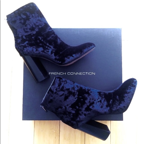 French Connection Shoes - NWT BLACK VELVET French Connection Booties
